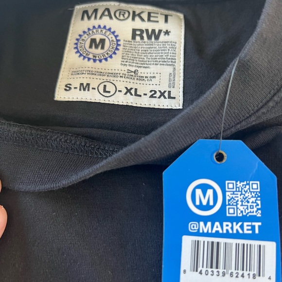 Market Reworked 6 Panel T-shirt size LG - Picture 2 of 10